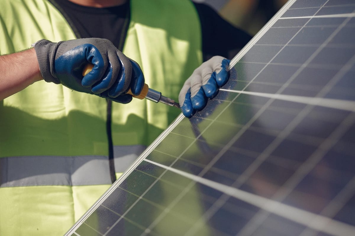 Australia Sets New National Rules for Home Solar and EVs