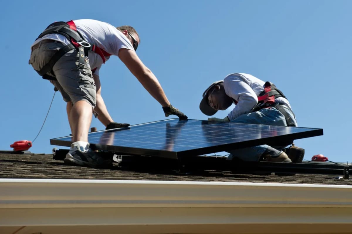 New York Rooftop Solar Cuts Grid Demand by 923 MW - Image 2