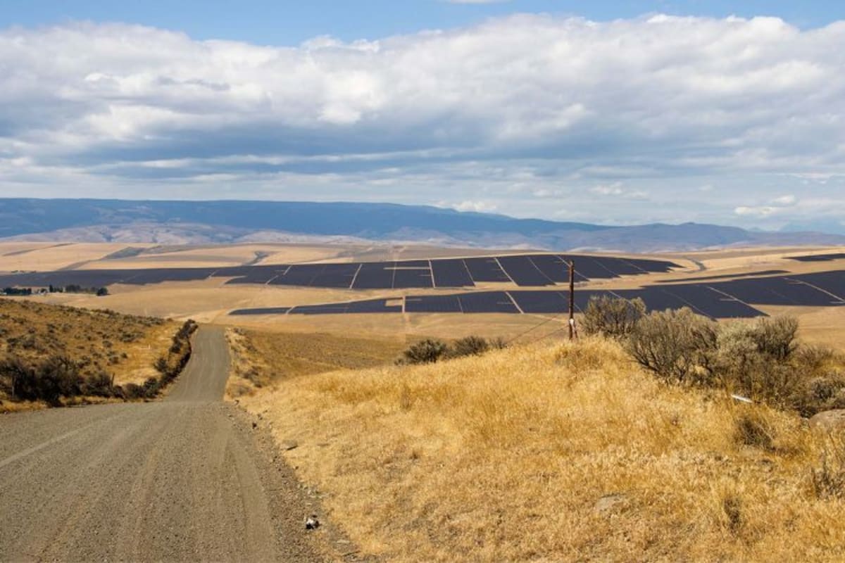 ** Preliminary site plan map showing solar panel layout for Appledale Energy Center in Washington state