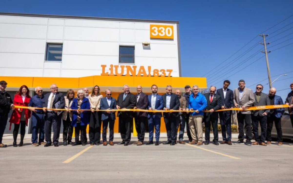 Vancouver Turns Construction Plastic Into Building Material - Image 2