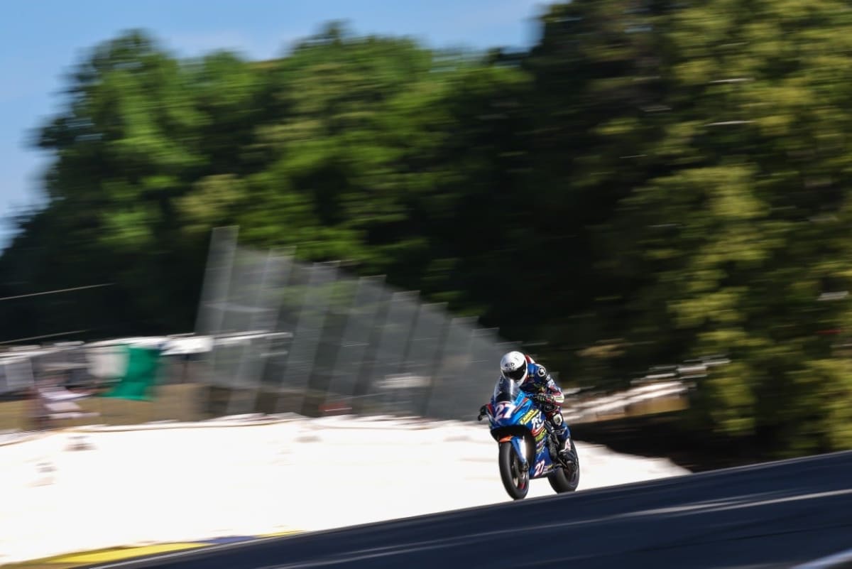 Paralyzed Racer Returns to Podium 4 Years After Recovery - Image 3