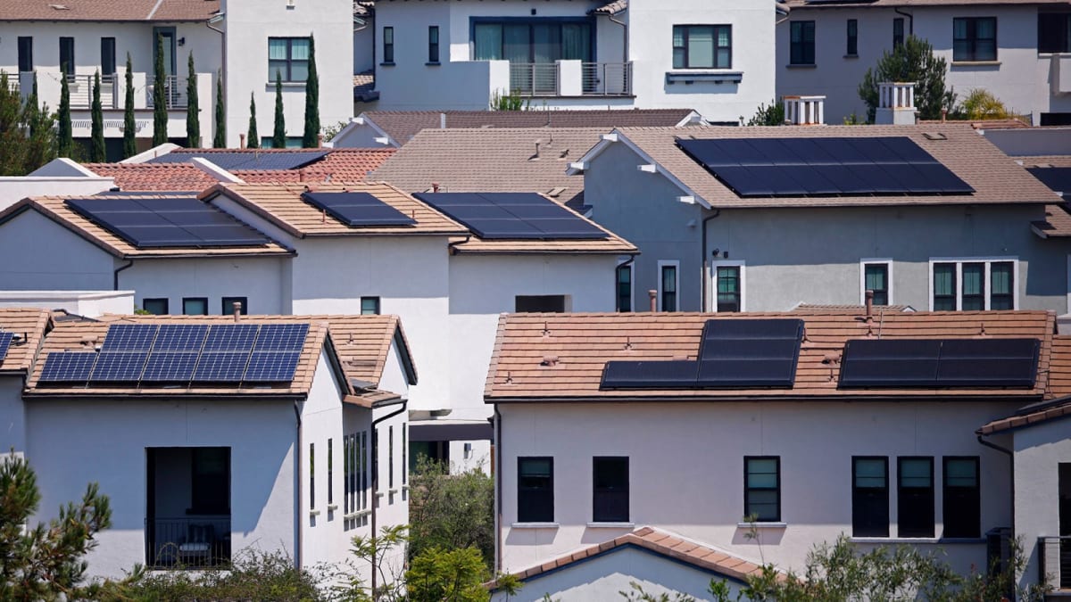 Solar Power Meets 61% of US Energy Growth Despite Setbacks