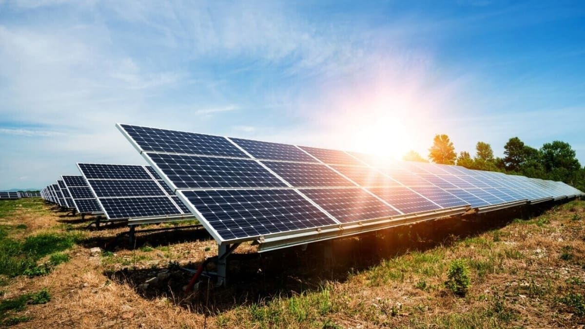 Ireland Hits Solar Record: 8.2% of June Power from Sun