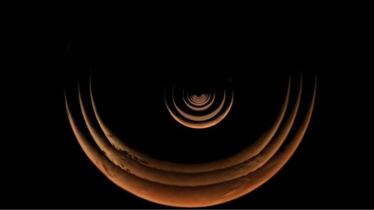 NASA's Psyche Spacecraft Captures Stunning Mars Flyby Video - Image 2