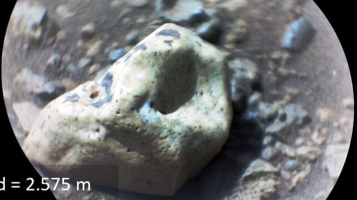 NASA Rover Finds Ruby-Like Gemstones on Mars - Image 2