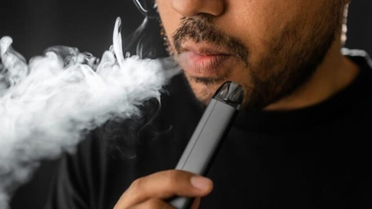 Vaping Helps 4% More Smokers Quit Than Patches, Study Finds - Image 2