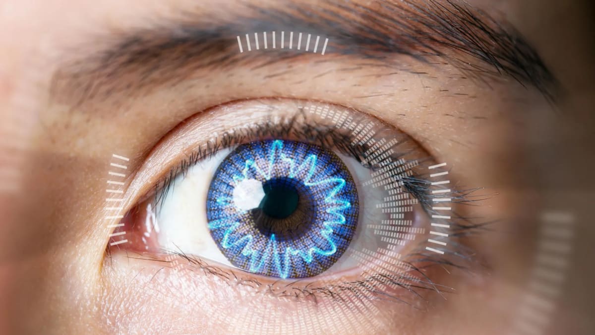 New Method Reshapes Eyes Without Surgery in 60 Seconds