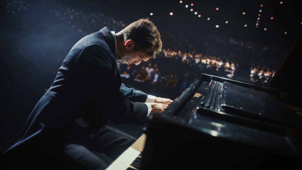 Scientists Prove Pianist's Touch Really Does Change Sound