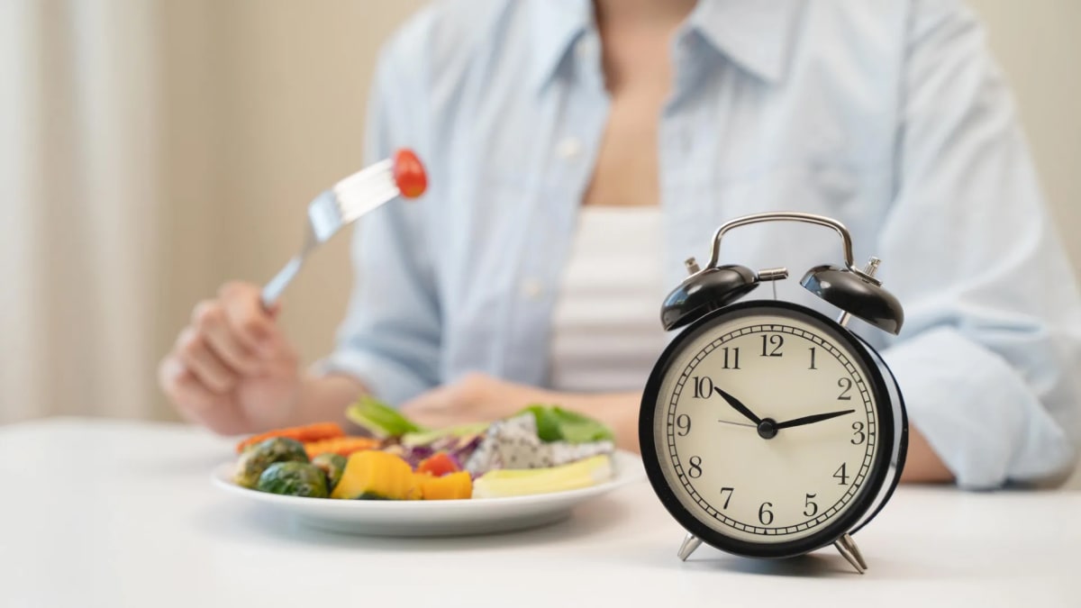 8-Hour Eating Window Sharpens Memory in Older Women