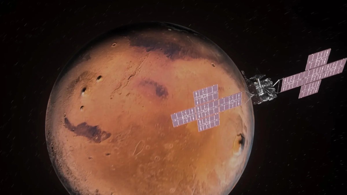 NASA's Psyche Probe Swings Past Mars at 12,000 MPH