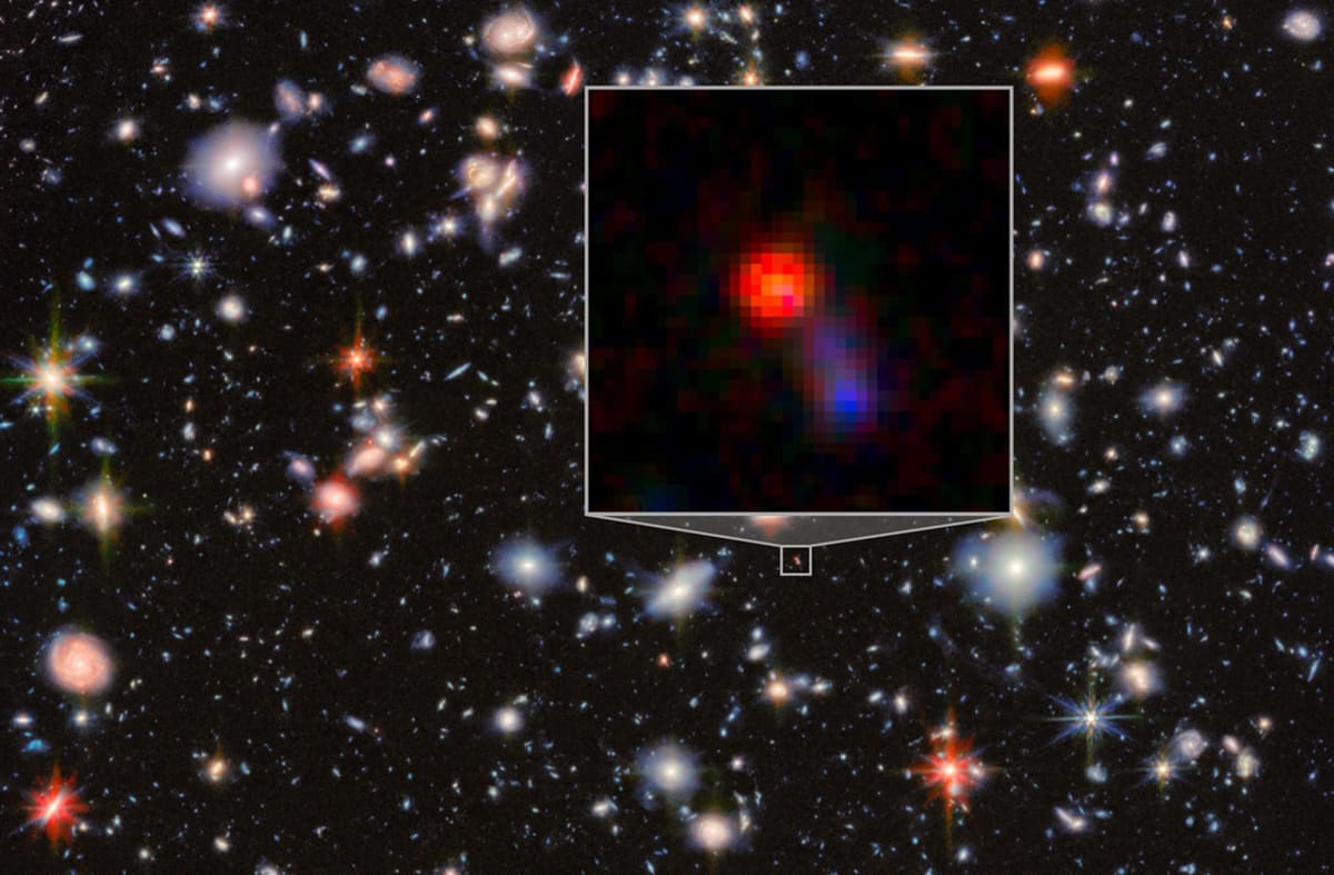 Webb Telescope Finds Massive Black Hole Near Big Bang - Image 5
