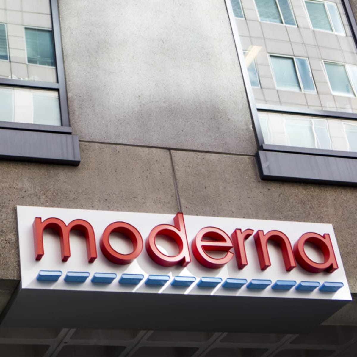 Moderna Pays $950M to Settle mRNA Vaccine Patent Dispute - Image 2