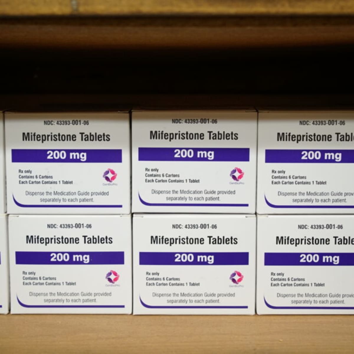 Supreme Court Extends Abortion Pill Access Until Thursday - Image 2