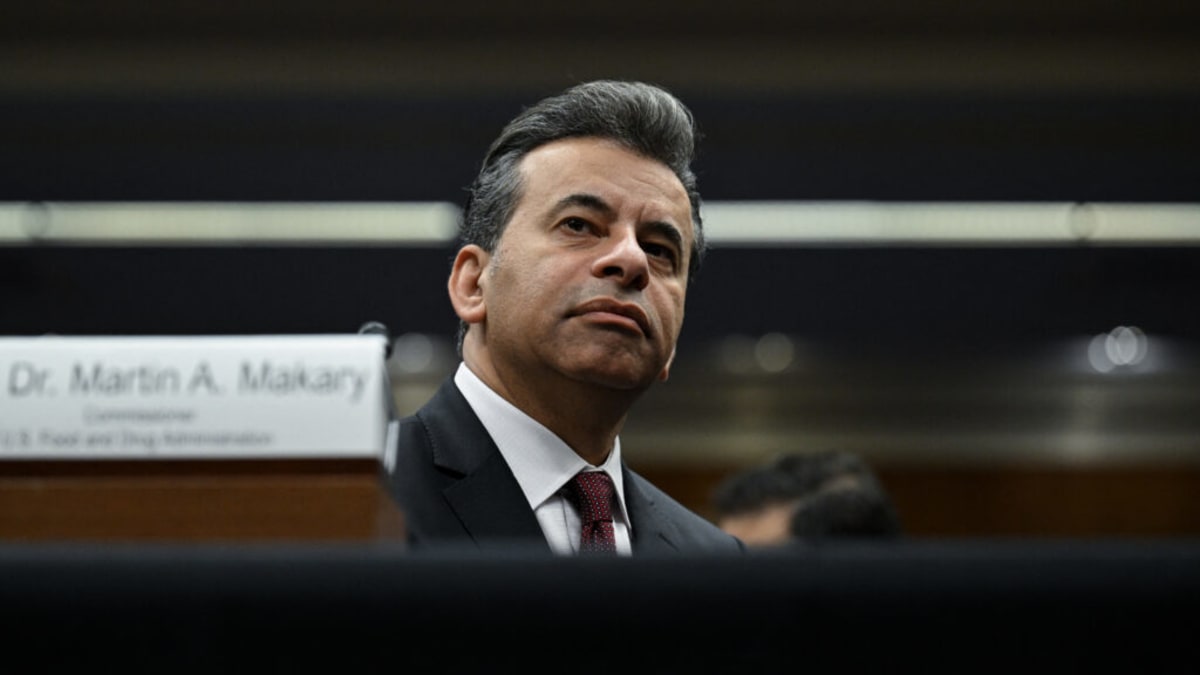 ** FDA Commissioner Marty Makary speaking about bringing pharmaceutical manufacturing to America