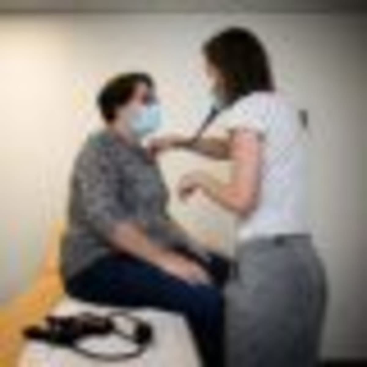 FDA Backs Next Year's Flu Shot Despite Vaccine Tensions - Image 3