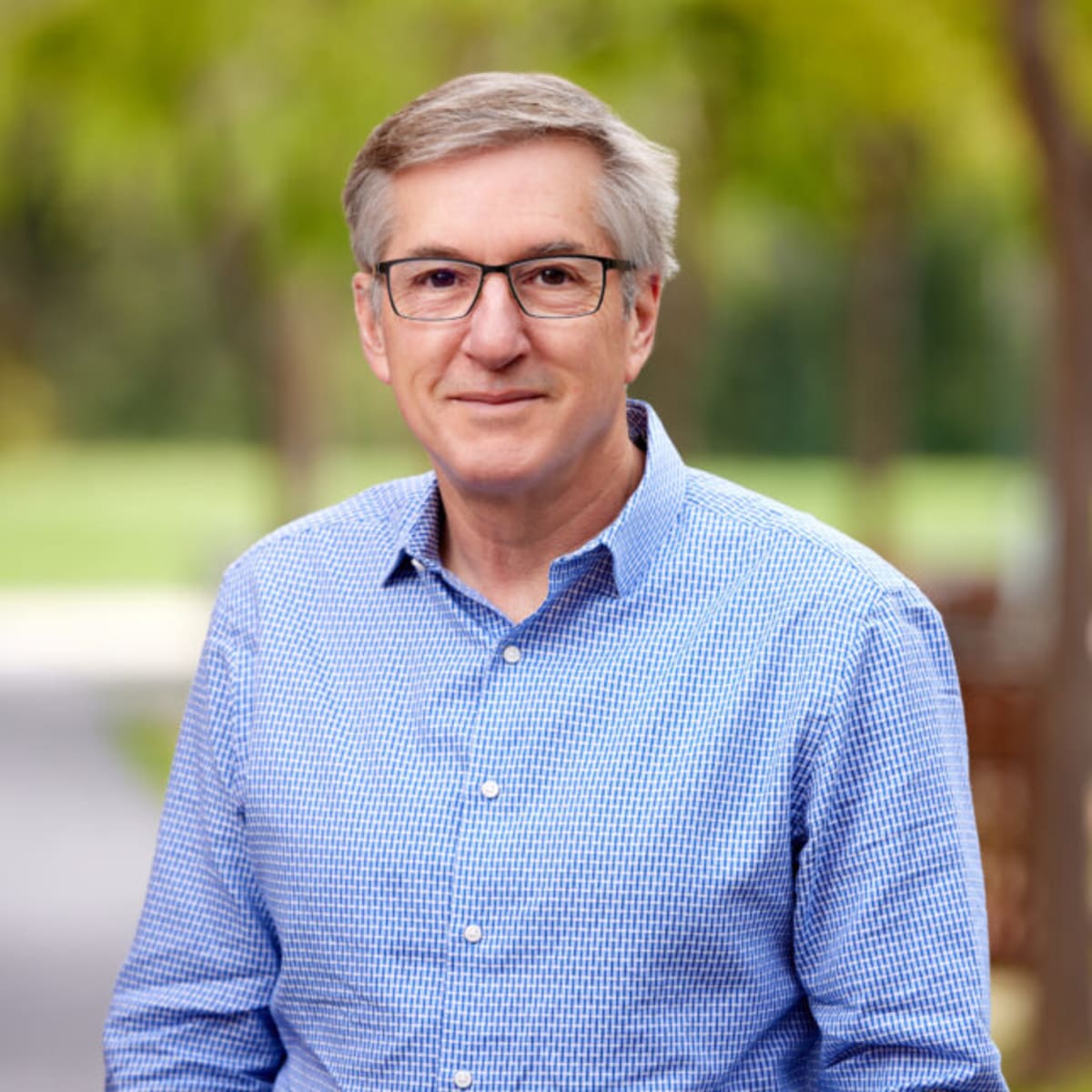 Stanford Expert Proposes Fix for Generic Drug Shortages - Image 2