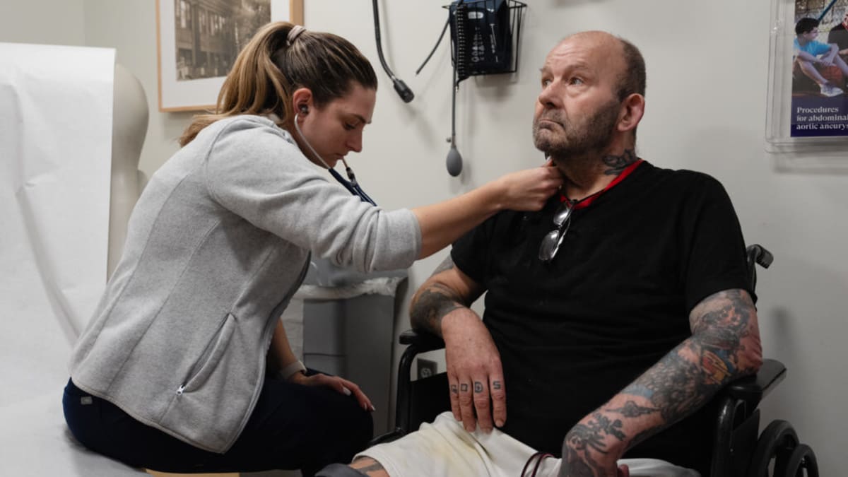 Boston Hospital Saves Limbs for Unhoused Patients