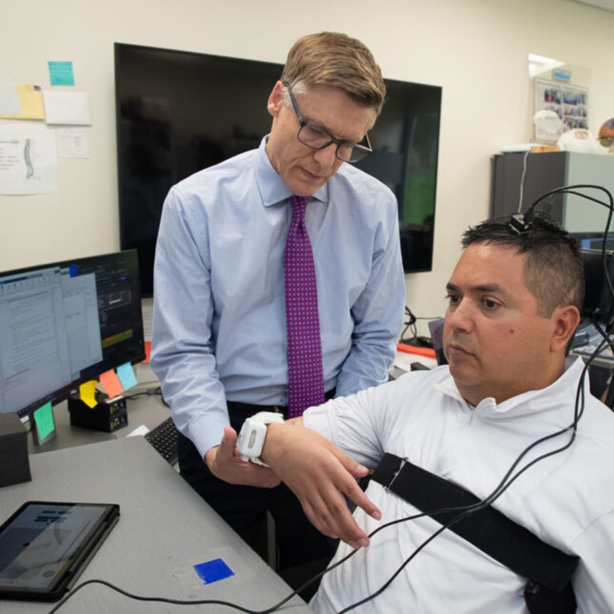 Brain Implant Lets Paralyzed Man Feel His Dog Again - Image 2