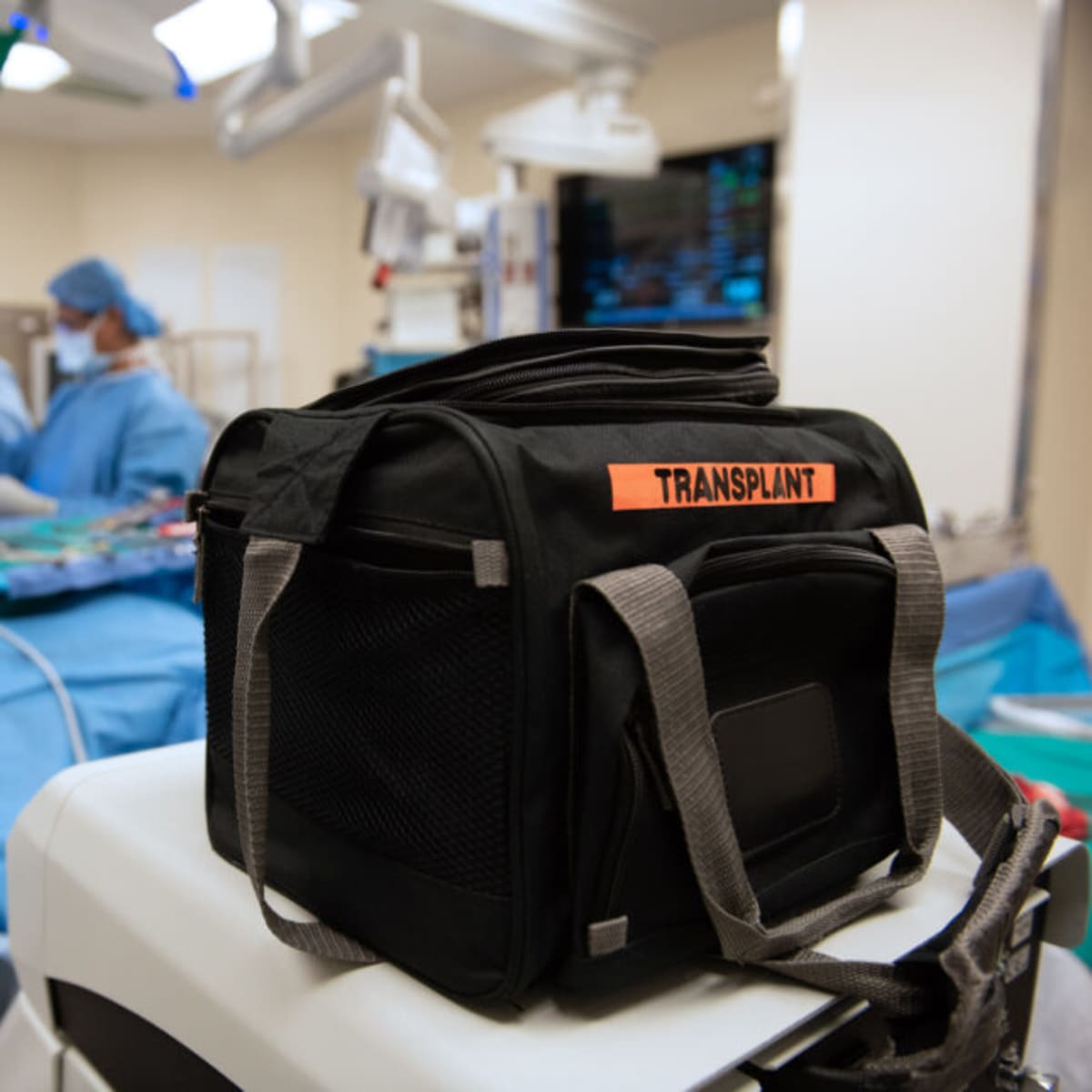 Lung Transplants Give Stage 4 Cancer Patients New Hope - Image 2