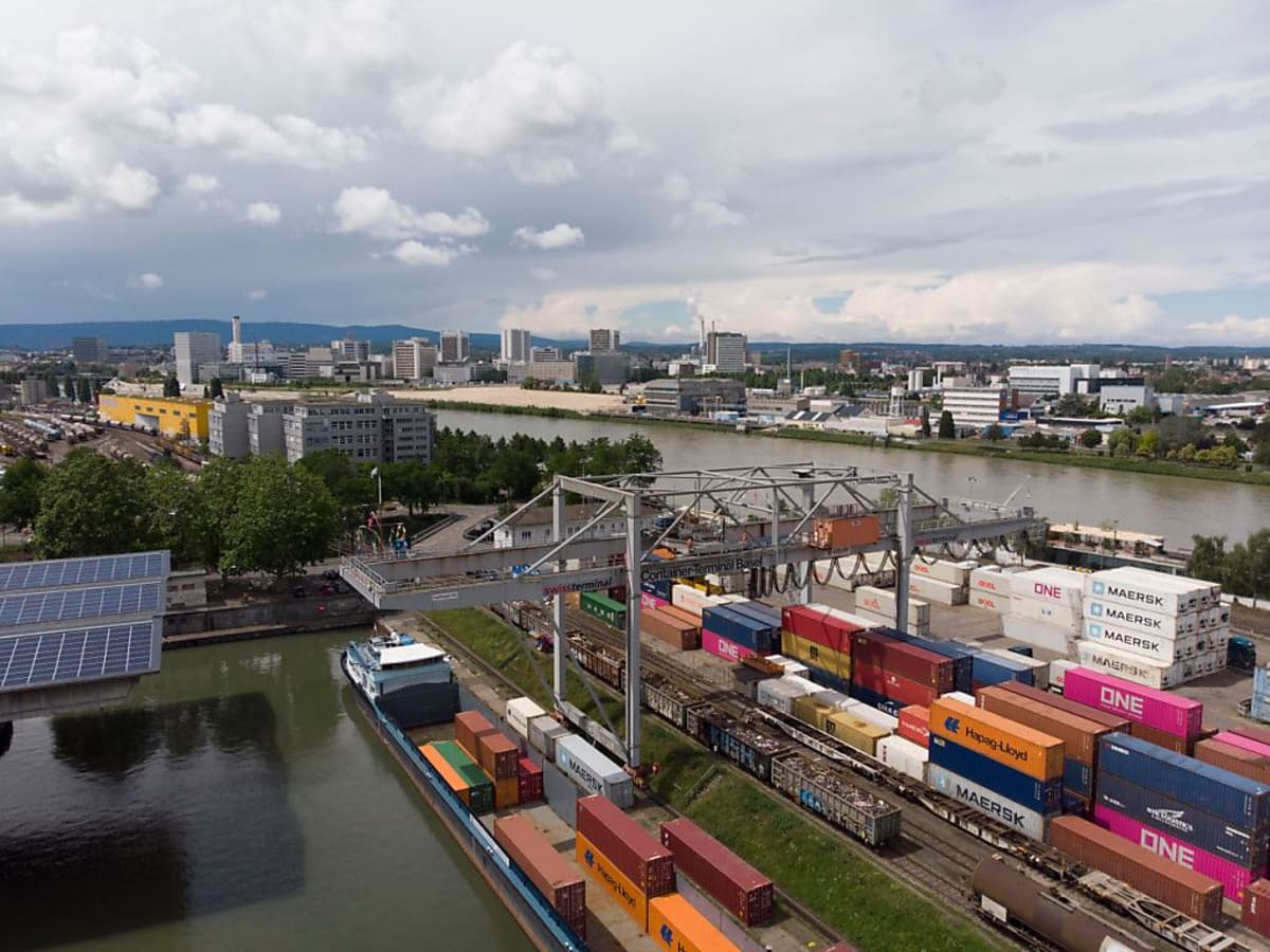 Swiss Voters Champion Foreign Aid Despite Budget Cuts - Image 2
