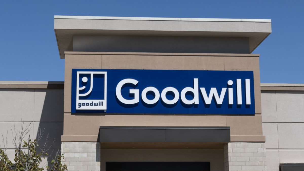 San Diego Goodwill Now Recycles Soft Plastics at Stores