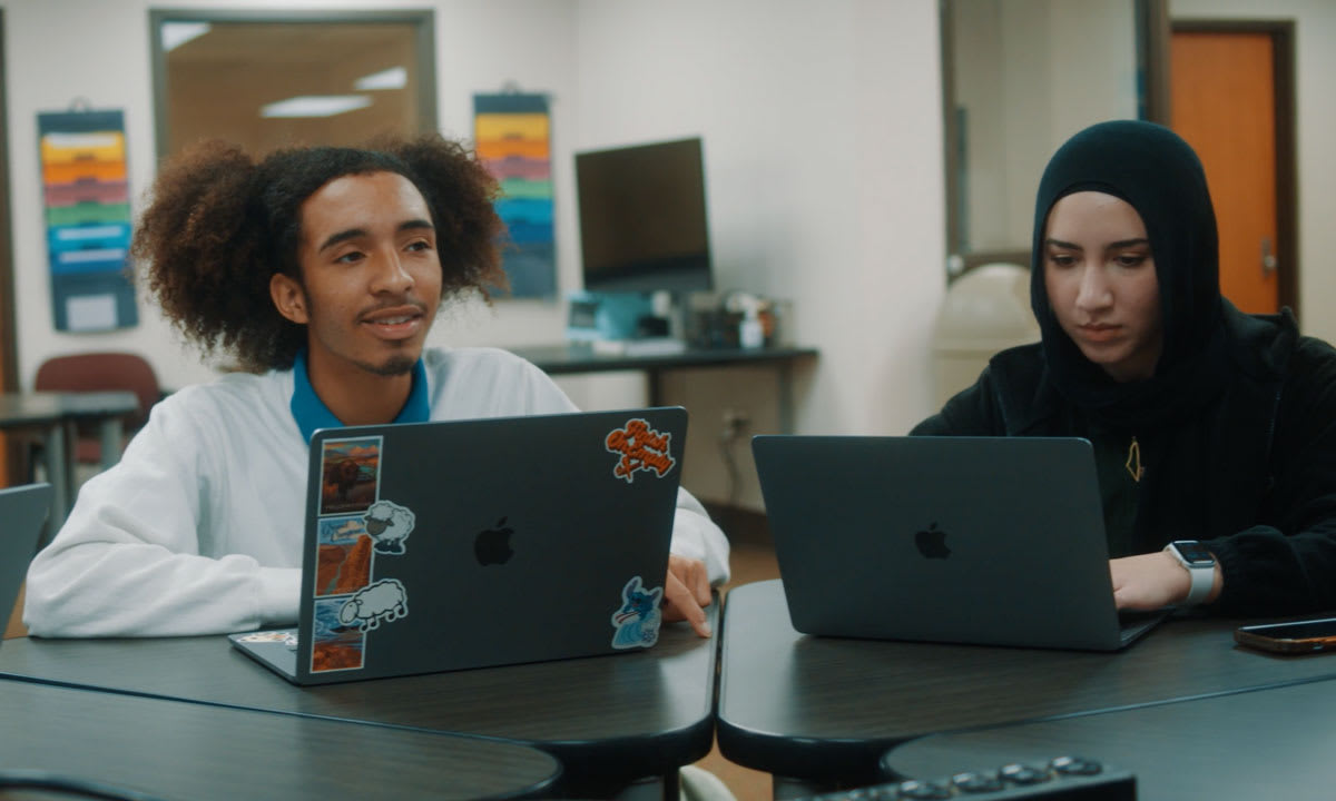 Schools Merge Strong Curriculum With Student Experience - Image 2