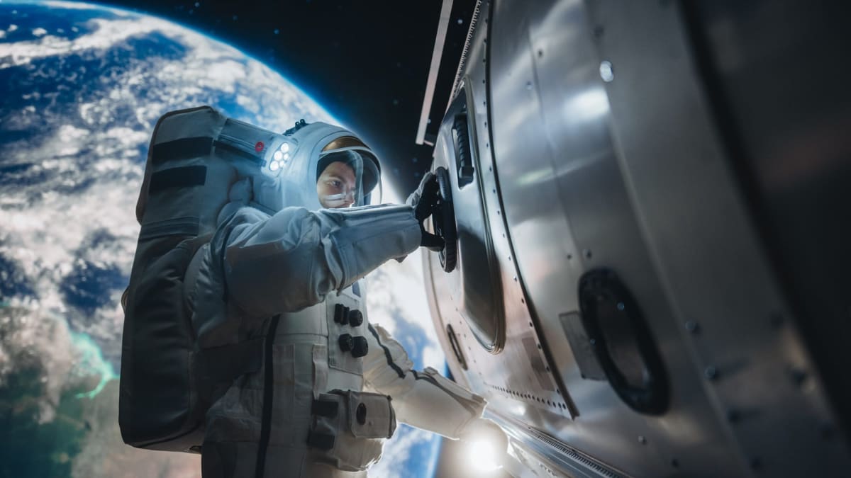 First X-Rays Taken in Space Mark Health Breakthrough