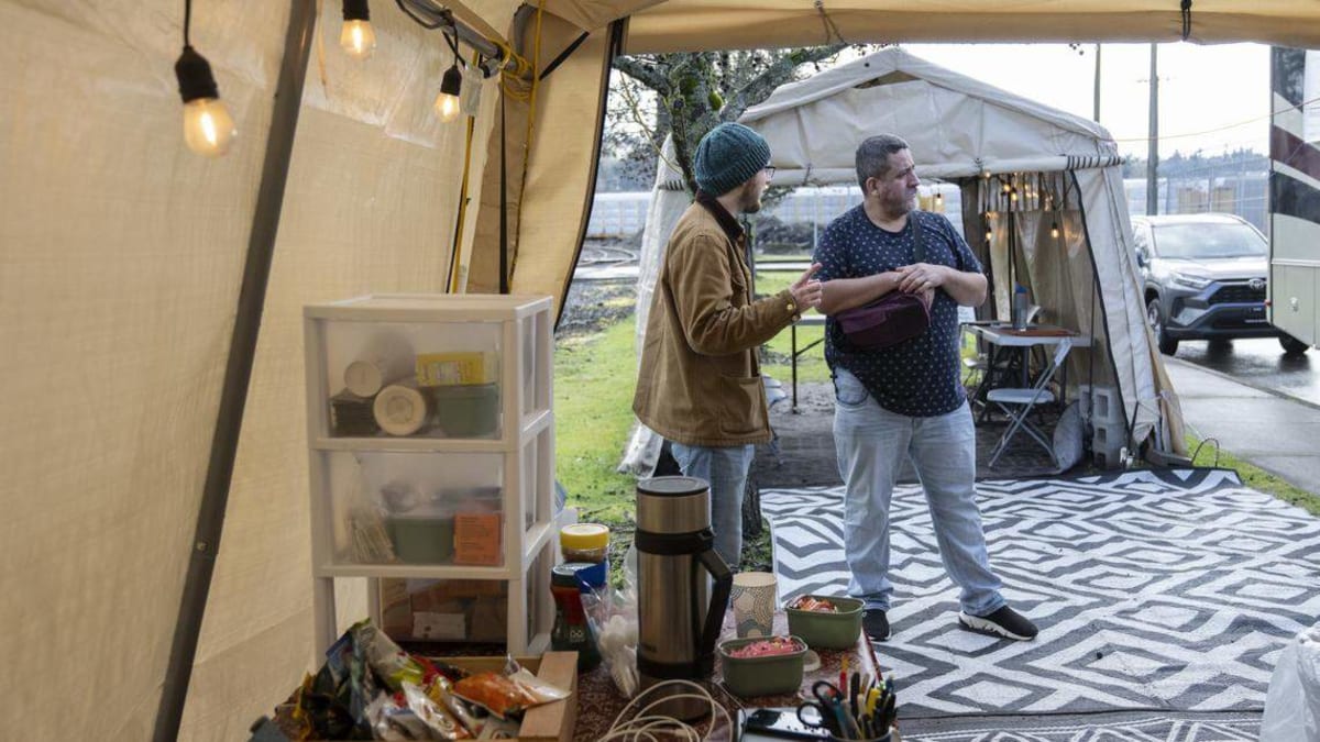 Tacoma Volunteers Welcome 1,500+ Freed Immigrants Each Year