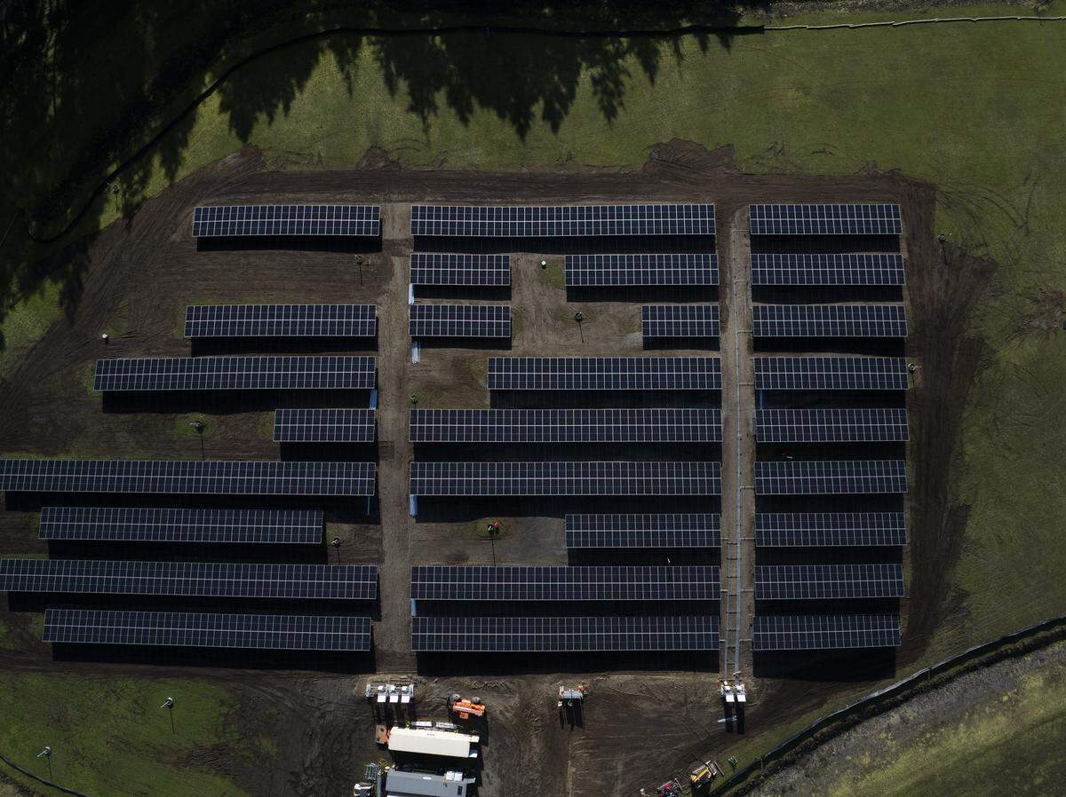 Old Landfill Powers 100 Homes With Solar in Washington - Image 3