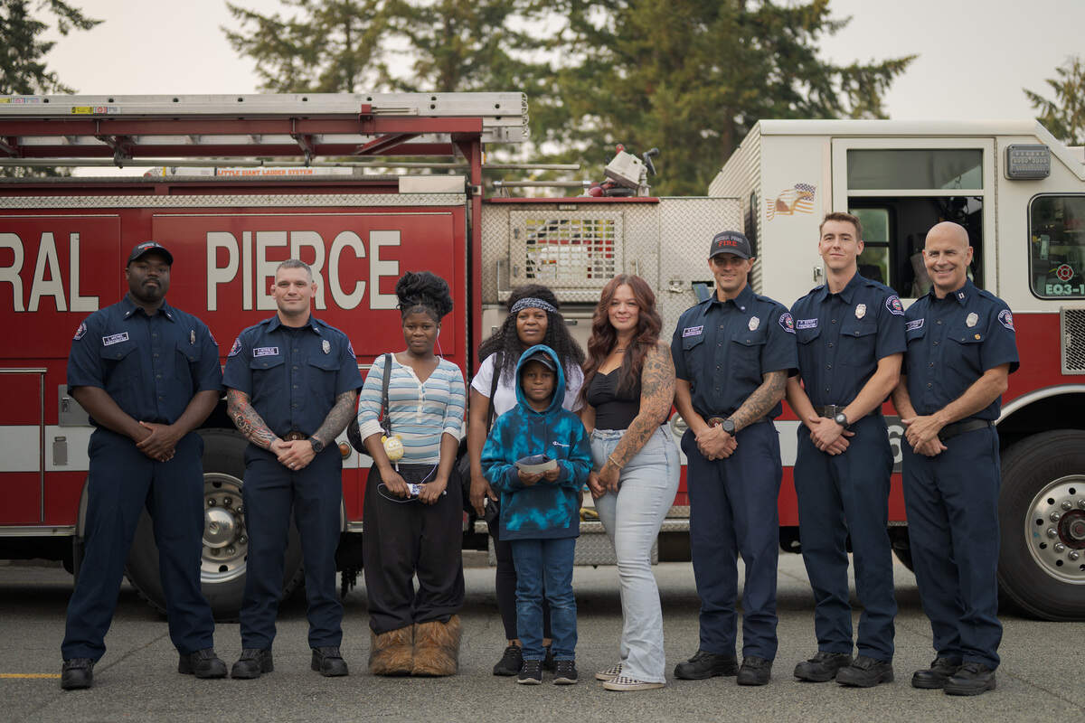 Woman Saves 8-Year-Old Boy With CPR at Washington Pool - Image 2