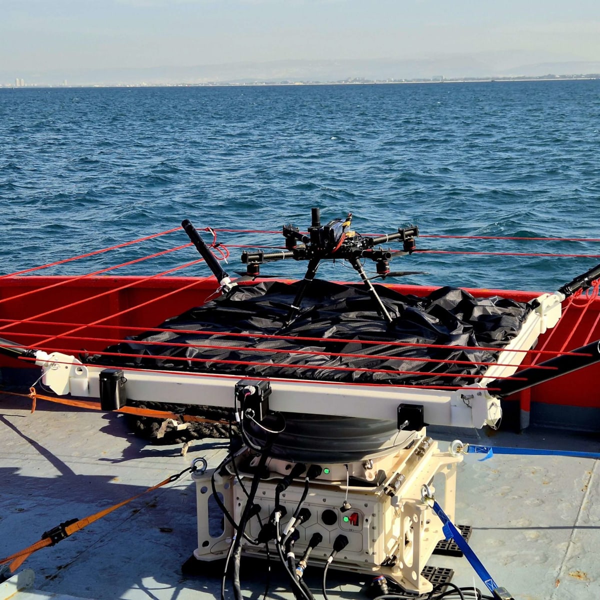 Startup's AI Landing System Lets Drones Land on Moving Ships - Image 3