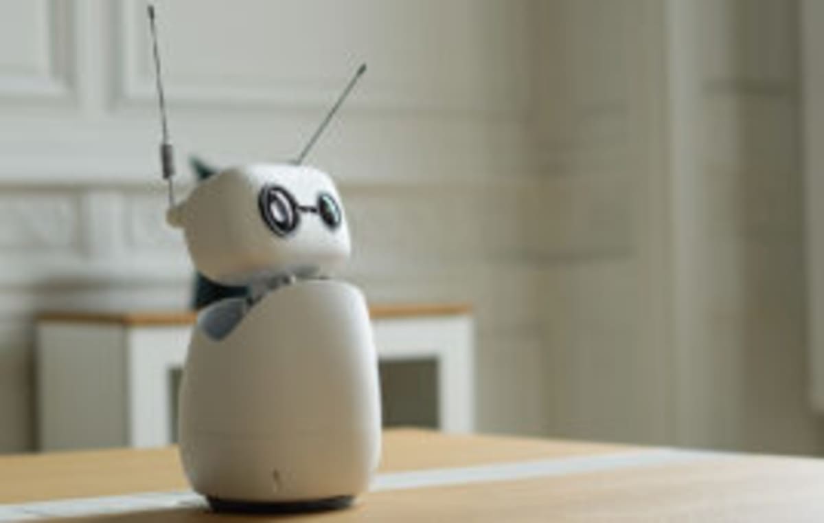 Robot Hands Learn to See, Feel, and Think Like Humans - Image 5