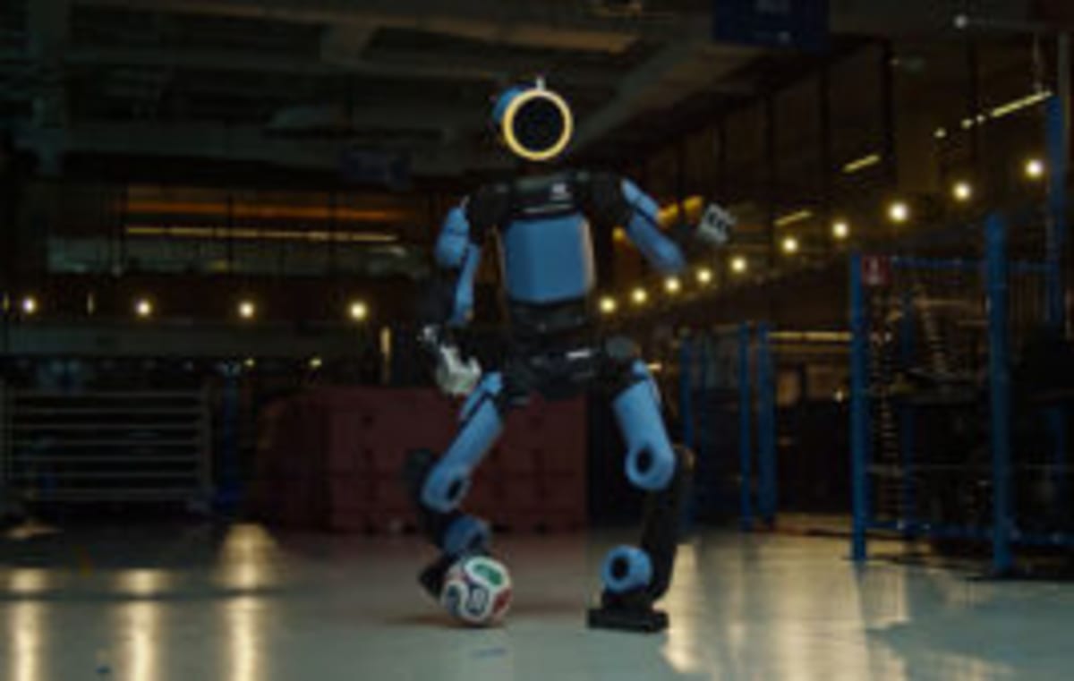 Humanoid Robots Successfully Perform Surgery in Medical First - Image 5