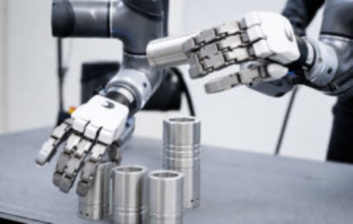 Humanoid Robots Successfully Perform Surgery in Medical First - Image 4