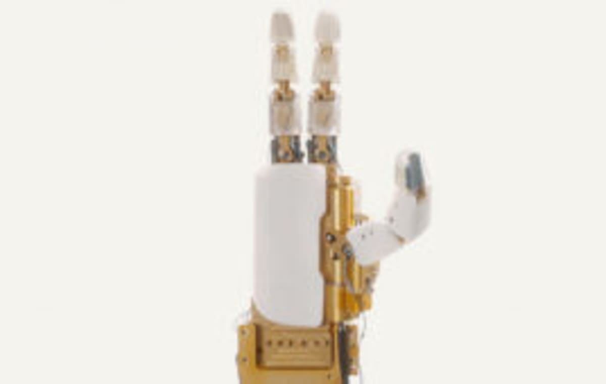 Simple Robot Hand Outperforms Human Grip by 350% - Image 4