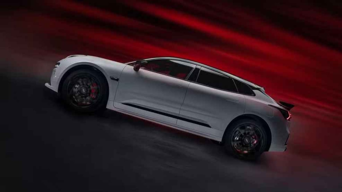 Chinese EV Charges 70% in 10 Minutes for $54,000 - Image 3