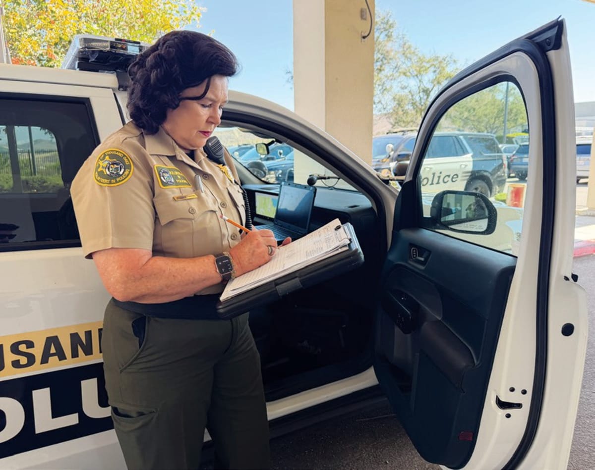 40 Volunteers Free Up Thousand Oaks Deputies for Emergencies - Image 3