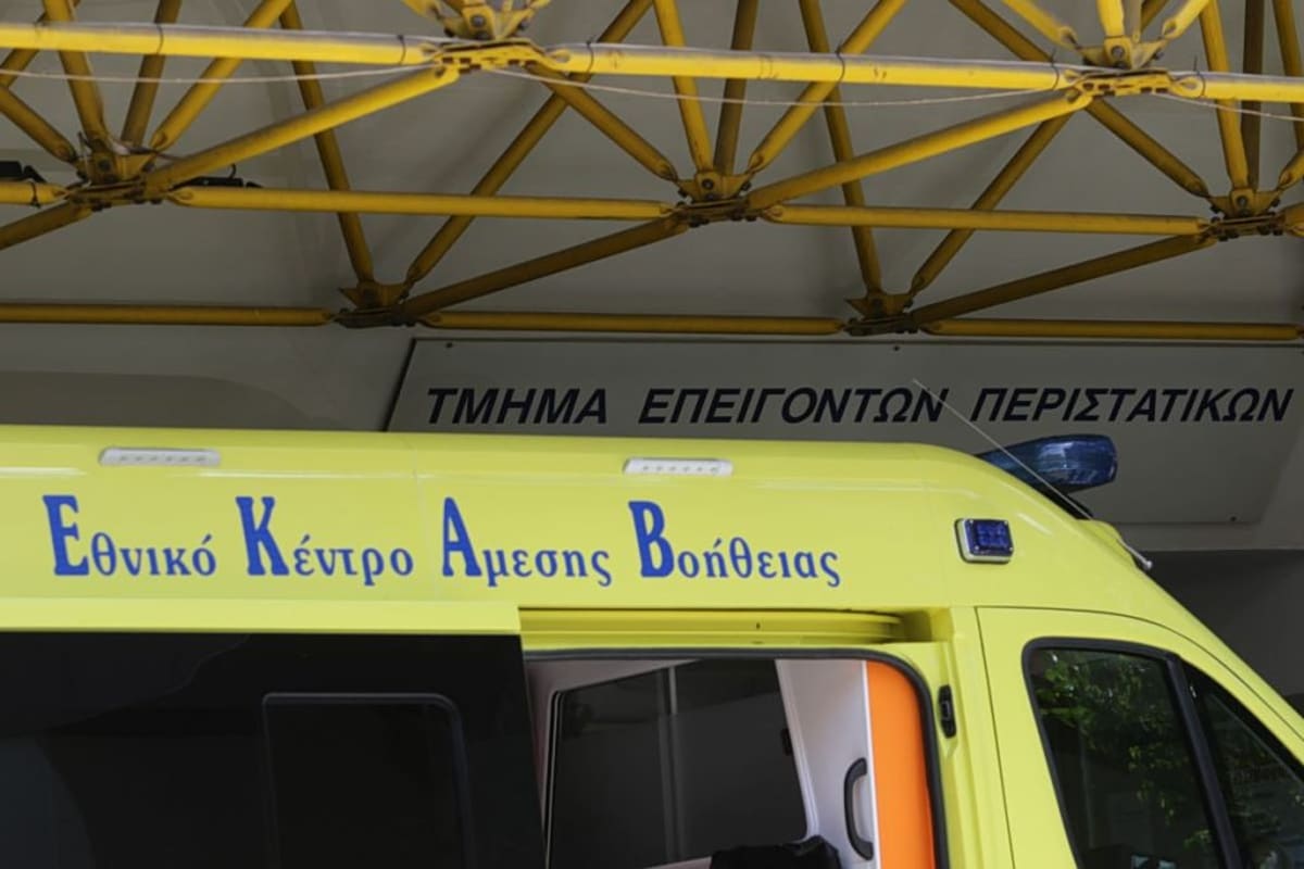 Captain Braves Storm to Save Toddler in Greece - Image 2