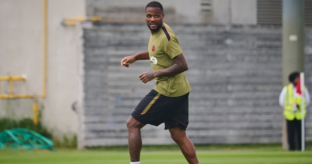Cyle Larin Ready for Canada's Historic Home World Cup Debut