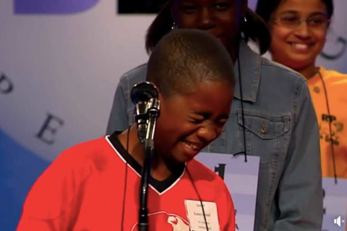 11-Year-Old Cracks Up at Spelling Bee Word, Then Nails It - Image 3