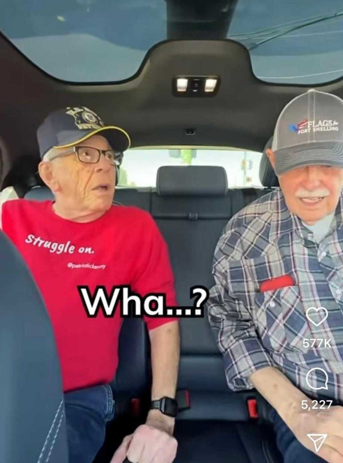 Two Navy Vets in Their 80s Take First Driverless Ride - Image 3