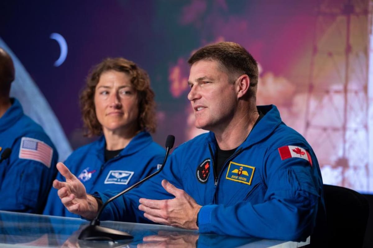 Canadian Astronaut Brings Indigenous Wisdom to Space - Image 3