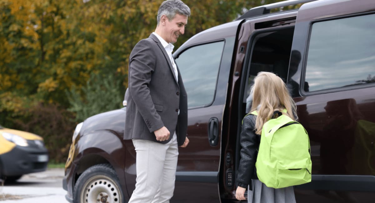 Stepdad Gets Tearful After Girl Calls Him 'Dad' at School - Image 2