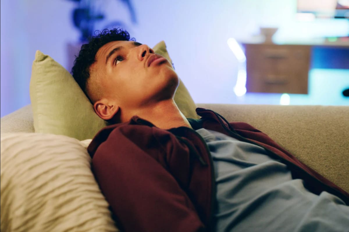 Teen Gets First Paycheck, Doesn't Recognize the Check - Image 4