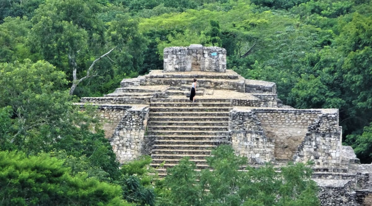 Student Finds Lost Maya City on Google Page 16 - Image 3
