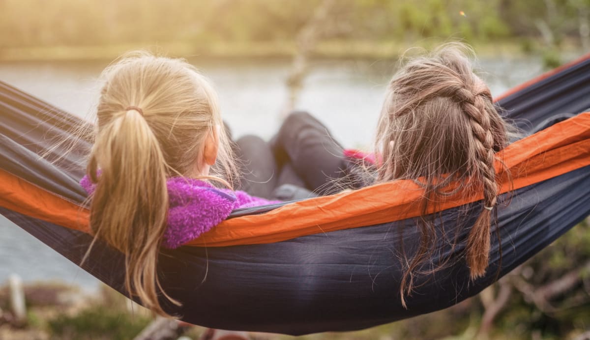 Having a Sister Makes You Happier, Science Confirms