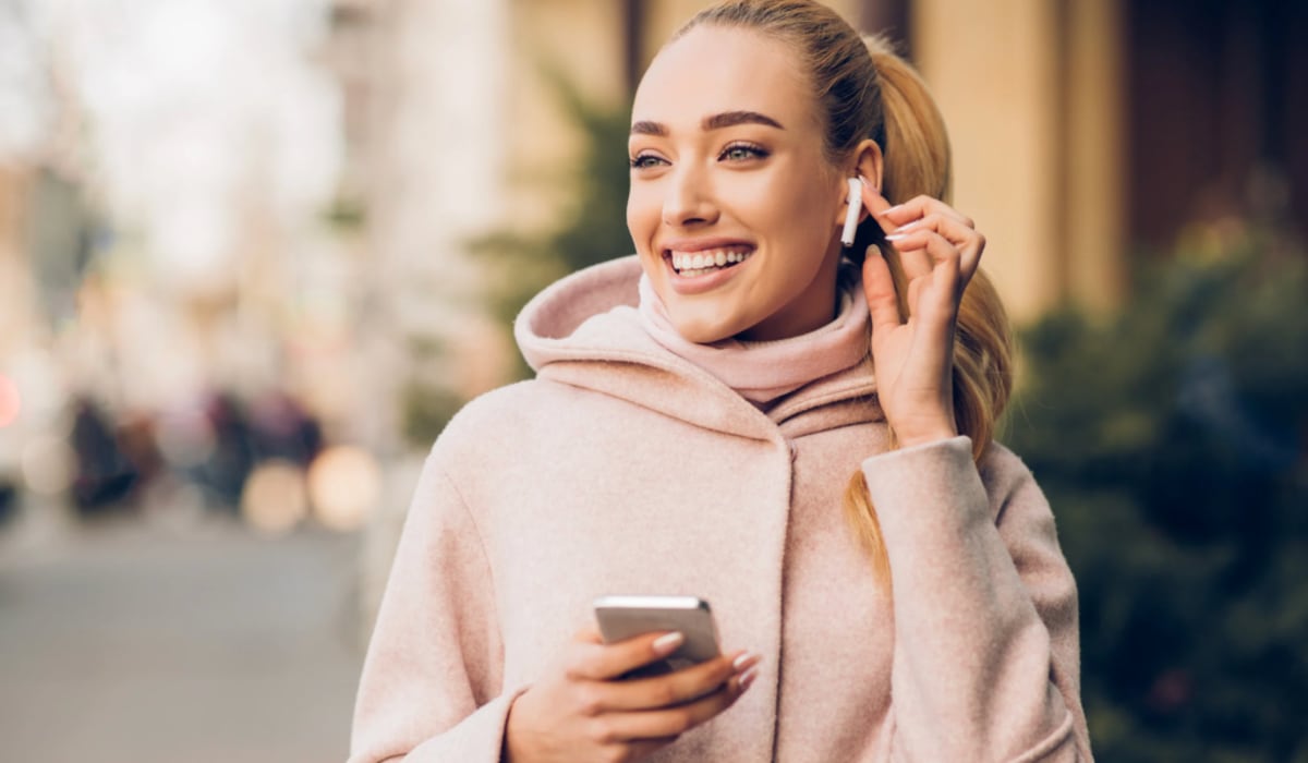 Woman Uses Find My App to Haunt Her Stolen AirPods - Image 4