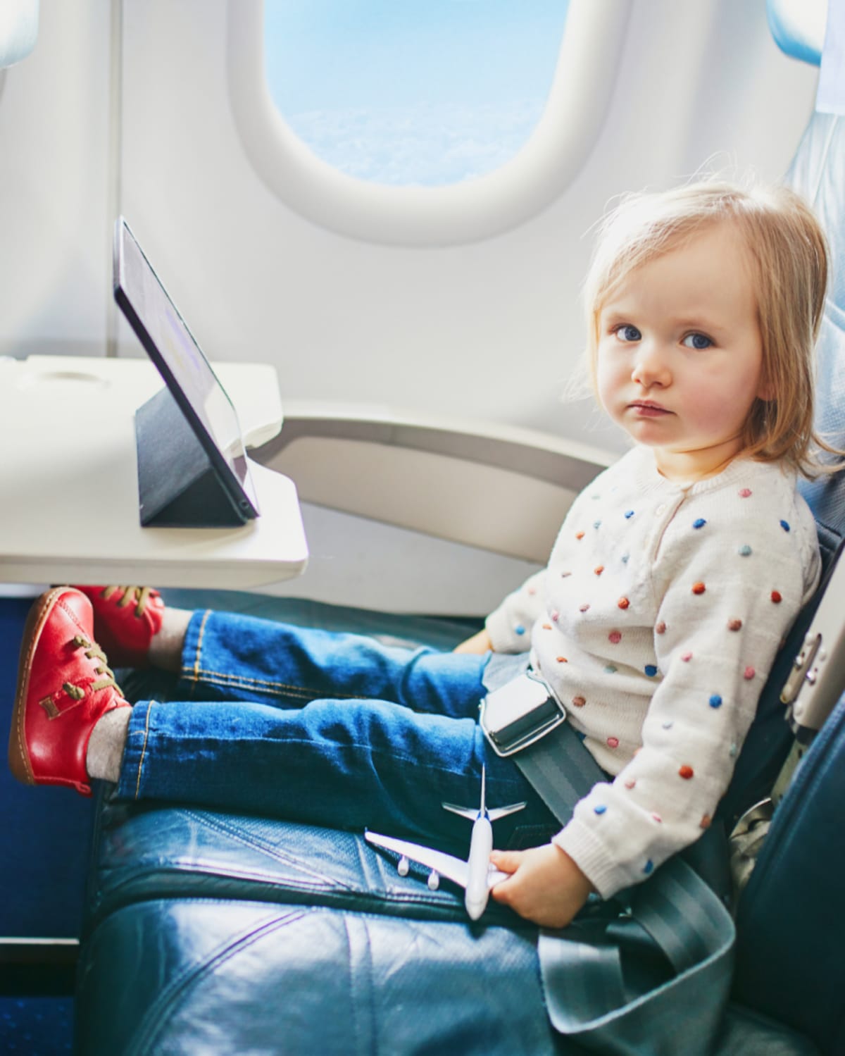 Mom Times Screen-Free Flight: Toddler Lasts 2 Hours - Image 4