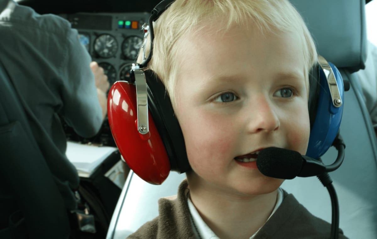 5-Year-Old Spots Error in Southwest Pilot Training Manual - Image 3