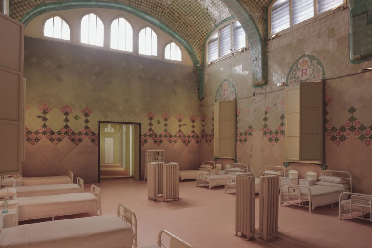 Barcelona Built a Hospital Like Heaven 100 Years Ago - Image 5